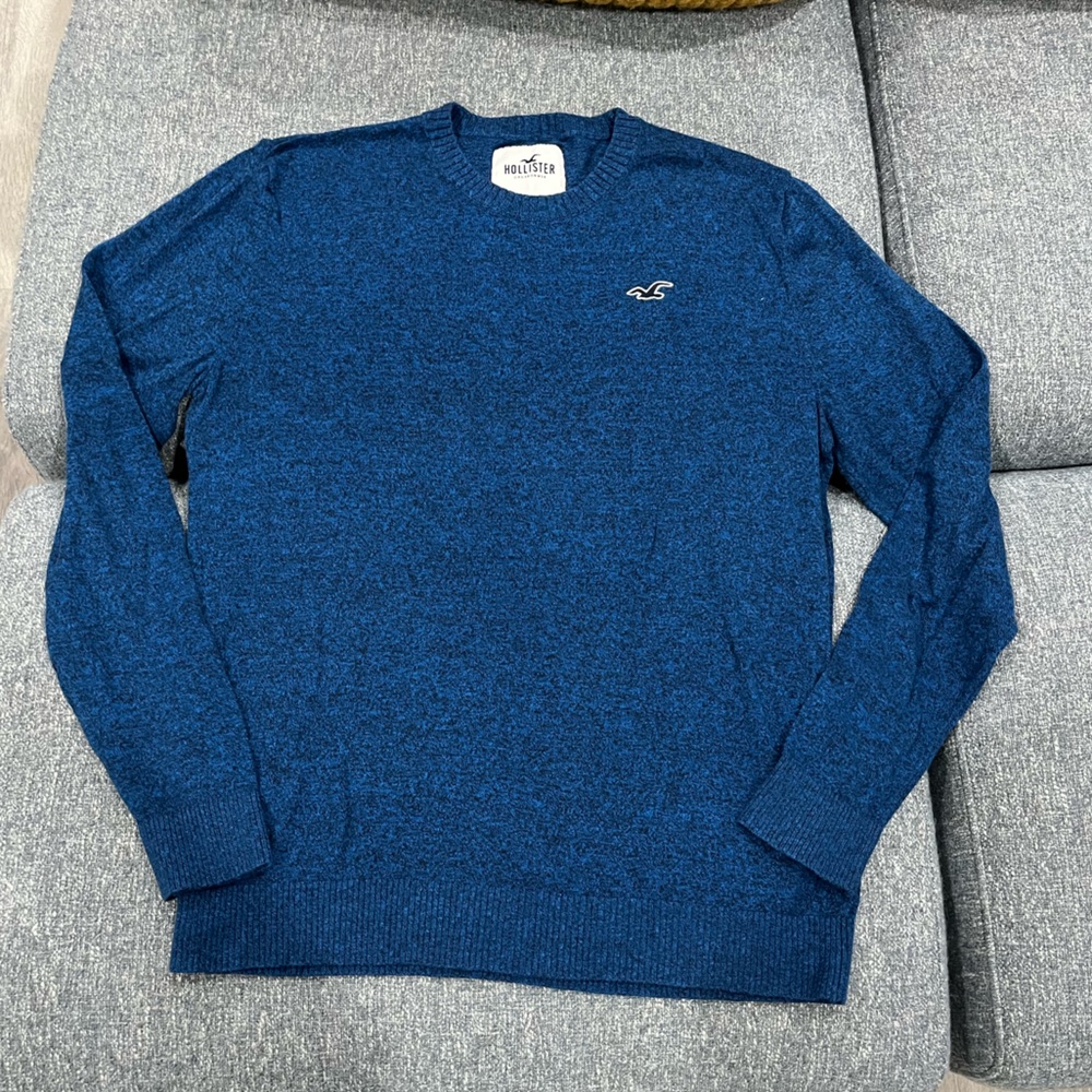 Hollister Crew Neck Sweater